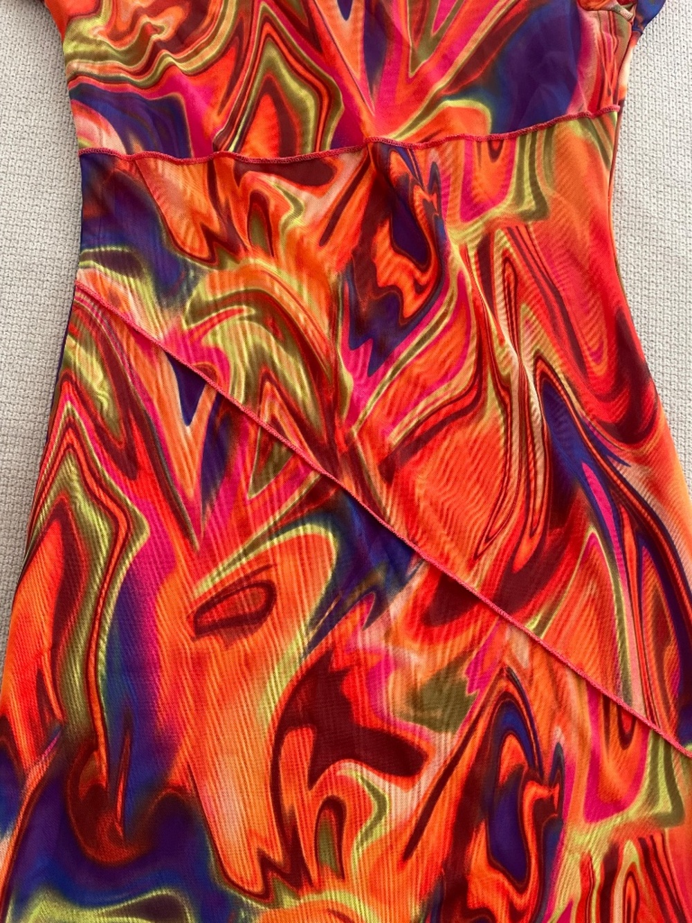 Dress - Picture 3 of 5